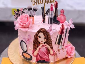 Barbie Fashion Girl Cake in Lahore — delivered in Lahore, Lahore